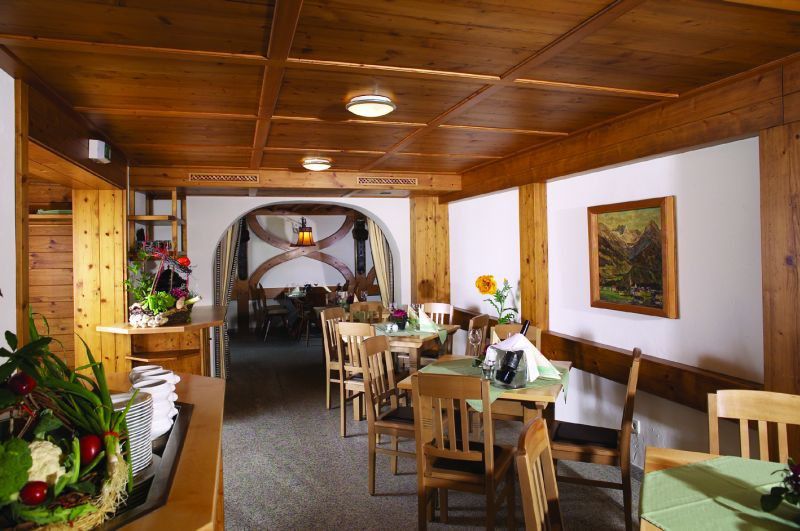 Hotel - Restaurant Forellenbach Fischen im Allgaeu Restoran foto
