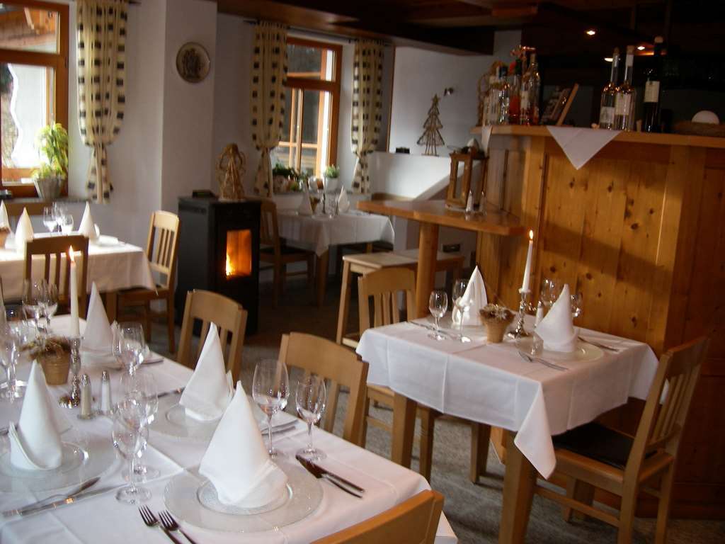 Hotel Und Apartements Im Forellenbach Fischen im Allgaeu Restoran foto