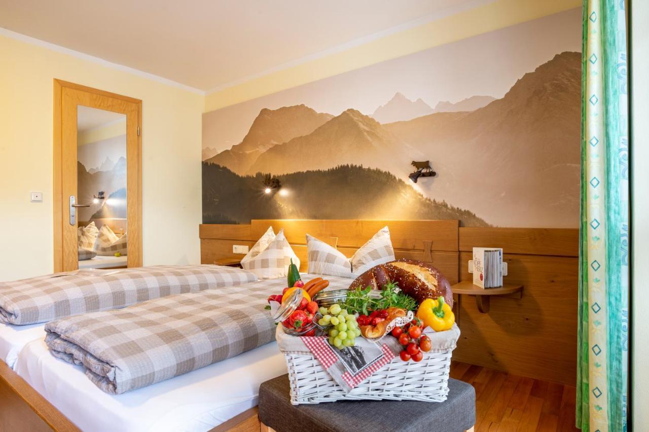 Hotel Und Apartements Im Forellenbach Fischen im Allgaeu Bagian luar foto